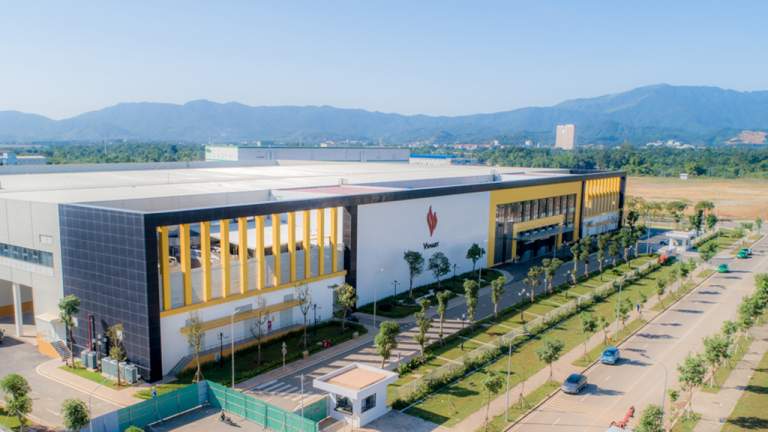 VinSmart hợp tác Fininfarina sản xuất smartphone thế hệ mới