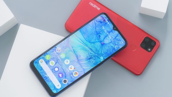 Realme C12: pin khủng 6.000mah, cụm 3 camera 13mp, giá 3.49 triệu đồng