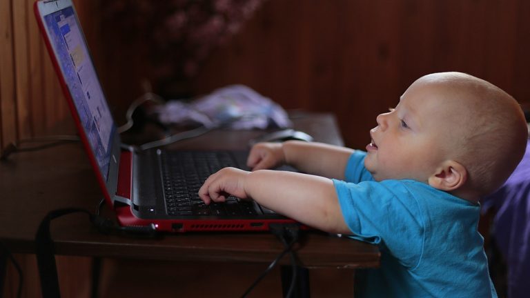 Windows 10 21H1 có gì mới?