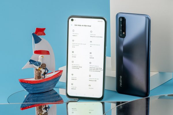 Ngắm hình ảnh mở hộp smartphone Realme 7
