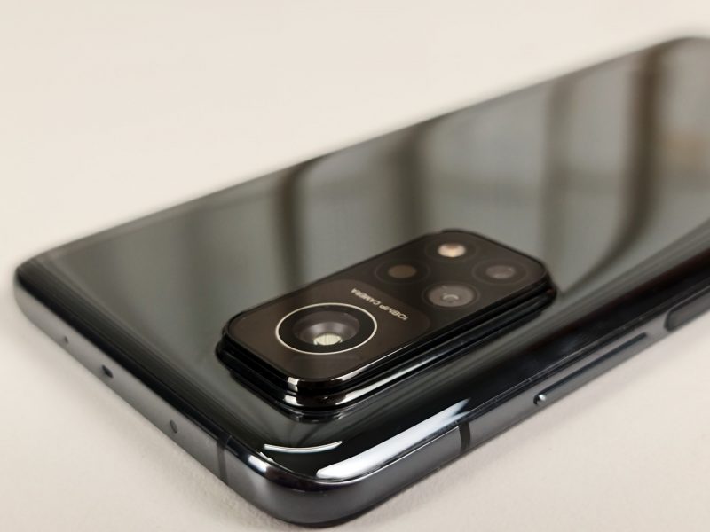 Trên tay Xiaomi Mi 10T Pro: chiếc điện thoại đáng tiền 5 Trên tay Xiaomi Mi 10T Pro tại Việt Nam