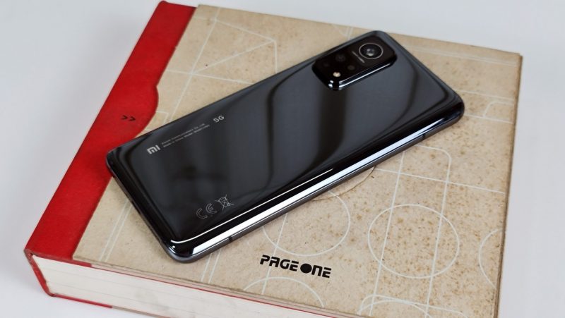 Trên tay Xiaomi Mi 10T Pro: chiếc điện thoại đáng tiền 6 Trên tay Xiaomi Mi 10T Pro tại Việt Nam