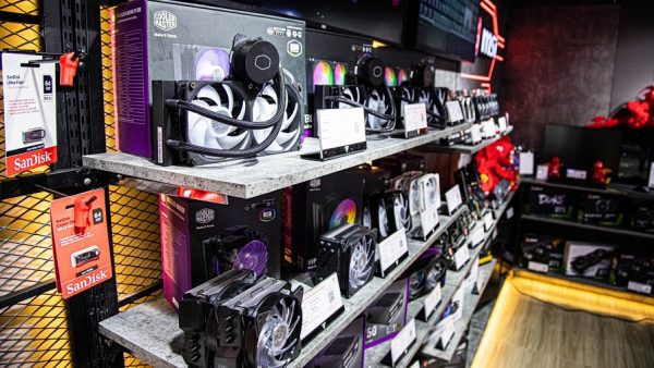 GearVN khai trương showroom Hi-end PC và gaming gear tại Quận 1: Địa chỉ không thể bỏ qua của game thủ