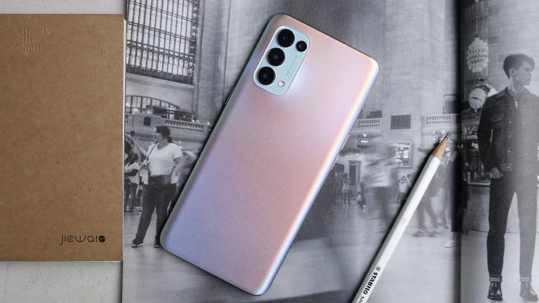 OPPO Reno5 chính thức lên kệ, đơn hàng cao gấp 4 lần Reno4