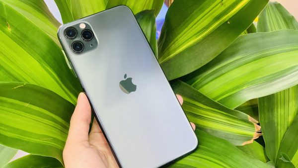 iPhone 12 VN/A giảm đến 6 triệu, Galaxy S21 Plus giá chỉ 18,99 triệu, pin sạc dự phòng chỉ 99 ngàn dịp khai trương Di Động Việt 