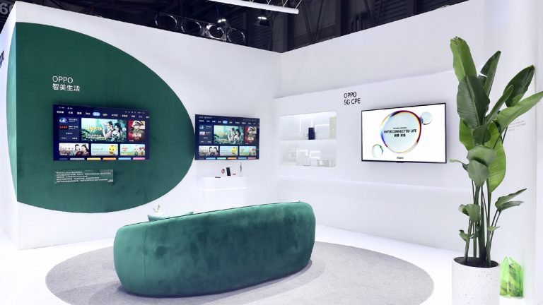 Thế hệ sạc nhanh tương lai của OPPO lộ diện tại sự kiện MWC Thượng Hải 2021