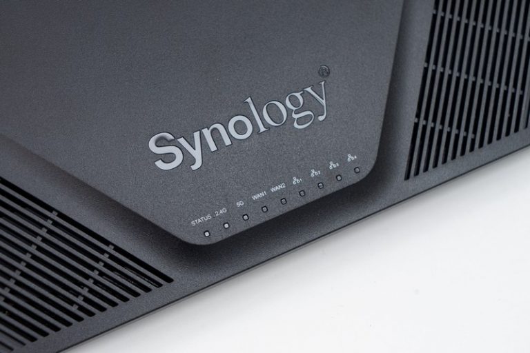 Đánh giá Synology Router RT2600ac