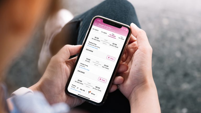Người dùng đã có thể đặt vé Phương Trang trên Ví MoMo