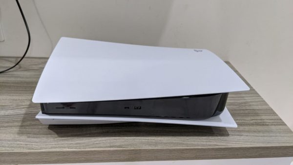 Trên tay Playstation 5 tại Việt Nam