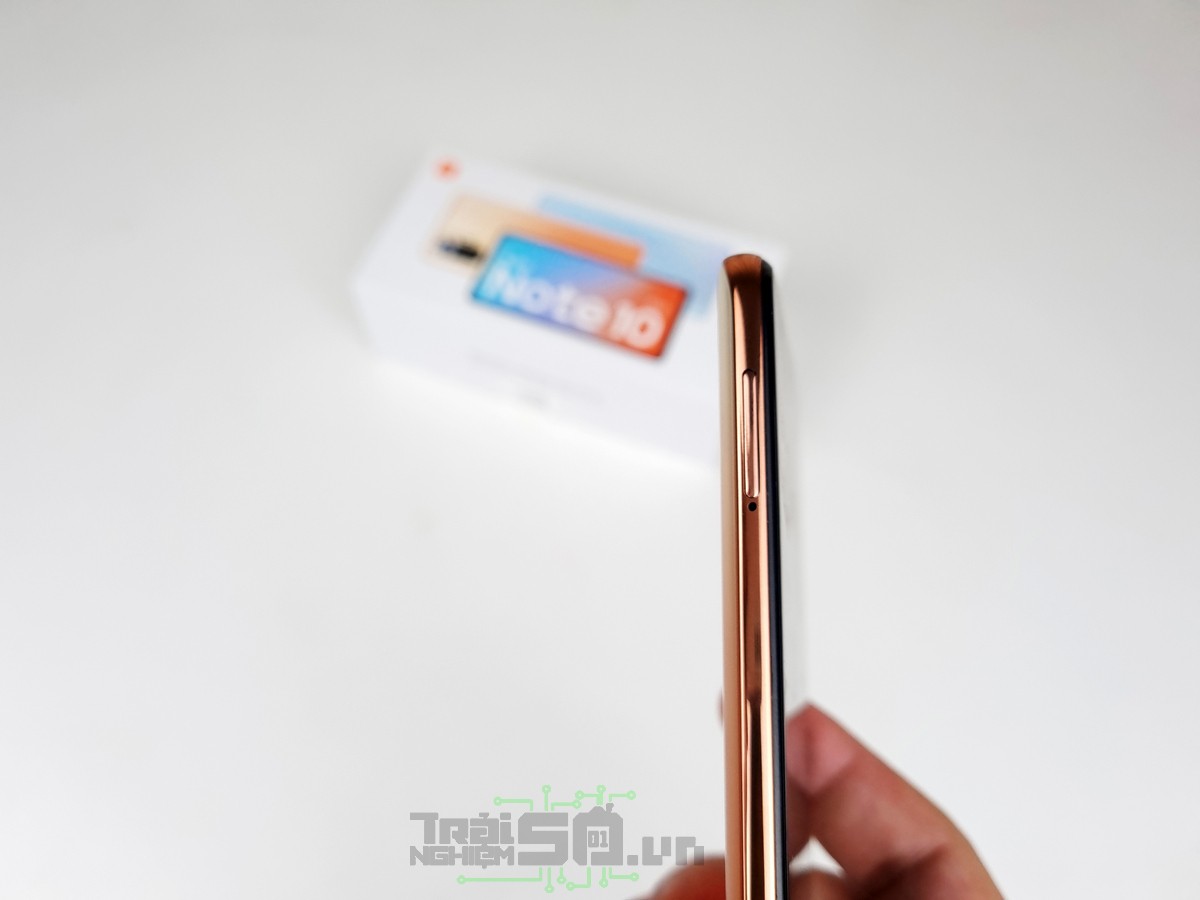 Trên tay Redmi Note 10 Pro tại Việt Nam