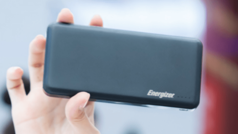 Pin dự phòng Energizer 10.000mAh UE10053 giảm 55%, còn 245 ngàn đồng