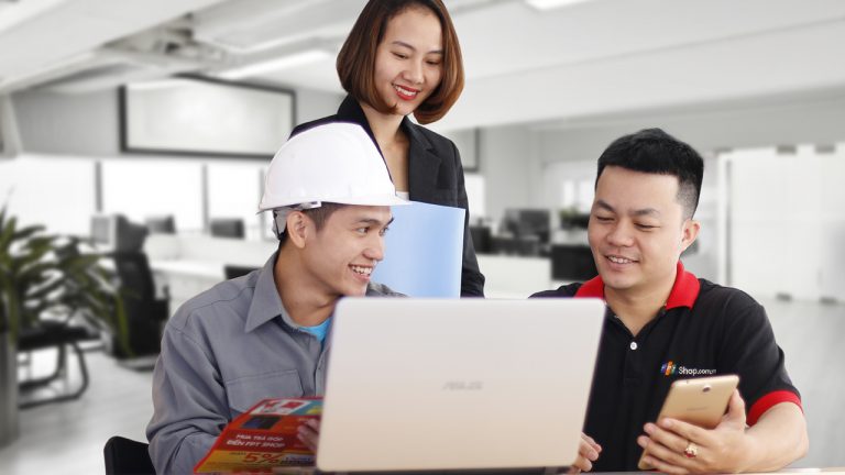 FPT Shop đẩy mạnh thêm mảng bán hàng công nghệ số lượng lớn
