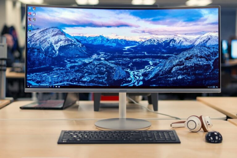 Màn hình Samsung được đặt tên thế nào?