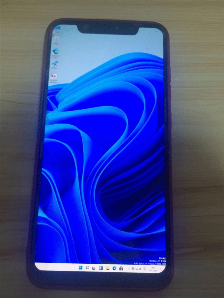 Windows 11 được cài thành công trên Xiaomi Mi 8