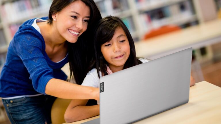 Học trực tuyến: Cơ hội lớn nhưng chưa khai thác hết hiệu quả giải pháp công nghệ