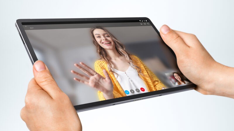 Lenovo ra mắt máy tính bảng Premium Tab P11 Pro giá 14.590.000 đồng
