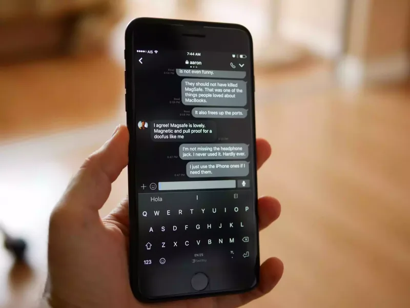 Cách sử dụng phím tắt văn bản trên iPhone