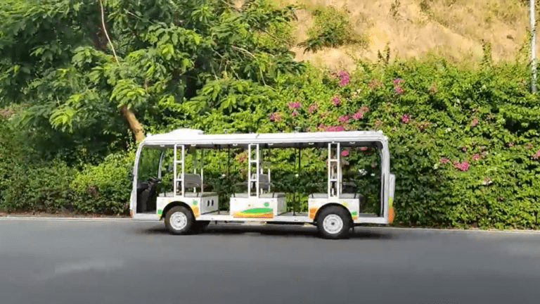 VinBigdata triển khai thử nghiệm xe điện tự hành cấp độ 4