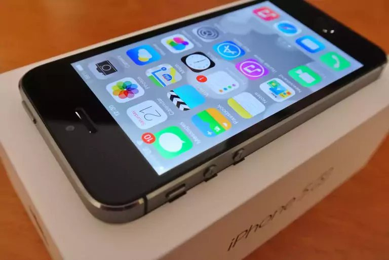 iOS 12.5.5 có gì mới?