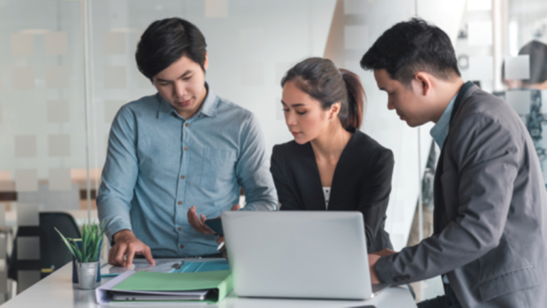 Cơ hội được tư vấn tại hội thảo “Đổi mới sau khủng hoảng – Cơ hội bứt phá cho doanh nghiệp vừa và nhỏ”