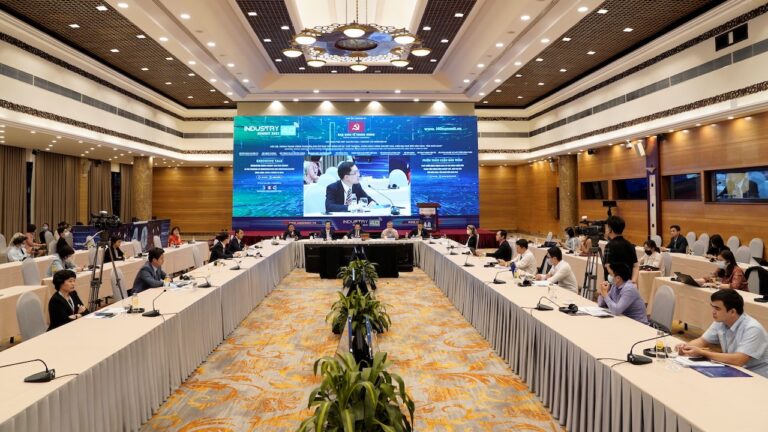 Huawei sát cánh cùng Việt Nam thực hiện mục tiêu đạt mức phát thải ròng bằng “0” vào năm 2050