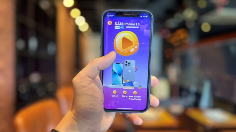 VinaPhone triển khai chương trình khuyến mại săn iPhone 13 Pro cho khách hàng