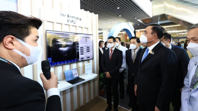 Ra mắt ‘Bệnh viện Thông minh 5G’ đầu tiên tại ASEAN