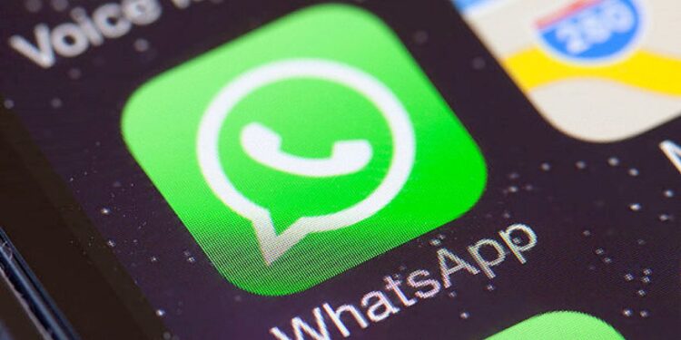 Chat Easy: Gửi tin nhắn đến số không lưu trên WhatsApp