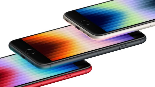 FPT Shop dự kiến iPhone SE 2022 có giá từ 12,99 triệu, mở bán từ tháng 4/2022