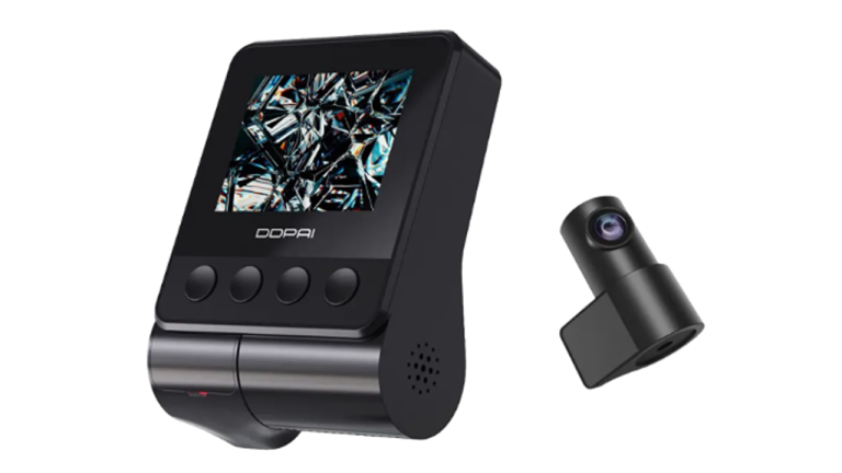 DDPai Z40 – Camera hành trình đầu tiên kết hợp camera trước và sau