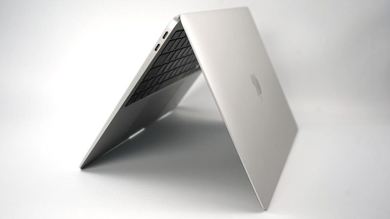 Giá bán laptop giảm mạnh giữa tháng 5, dòng gaming giảm đến 5 triệu đồng