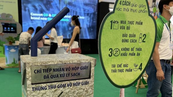 Phát động Ngày hội “Tái chế rác thải – Bảo vệ tương lai” và chương trình thu gom vỏ hộp giấy