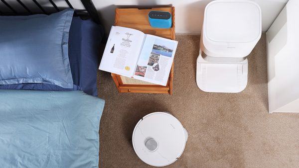 Ra mắt Dreame Bot L10s Ultra: Robot hút bụi lau sàn tự làm sạch
