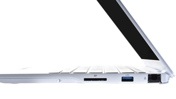 Fujitsu ra mắt thành viên mới của dòng notebook siêu nhẹ UH-X Series