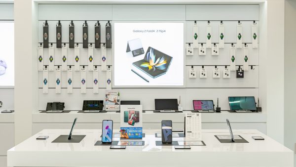 Ra mắt đồng loạt hệ thống cửa hàng trải nghiệm Samsung Galaxy House tại TP.HCM