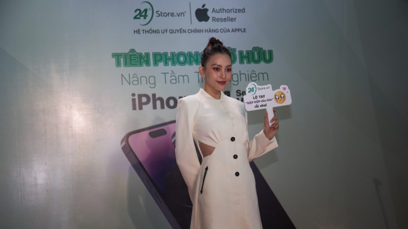 Mở bán iPhone 14 series tại 24hStore, dàn nghệ sĩ nổi tiếng đến nhận máy