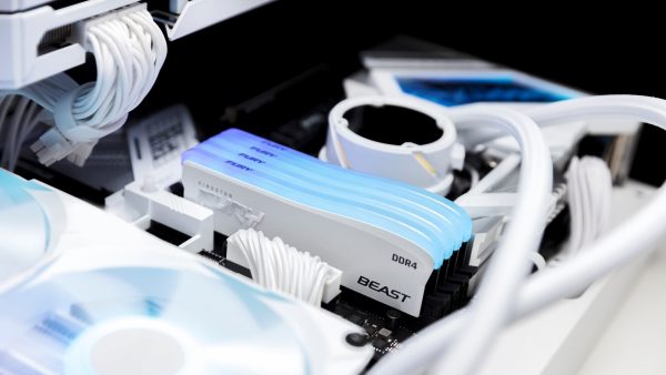 Kingston FURY ra mắt phiên bản đặc biệt RGB DDR4