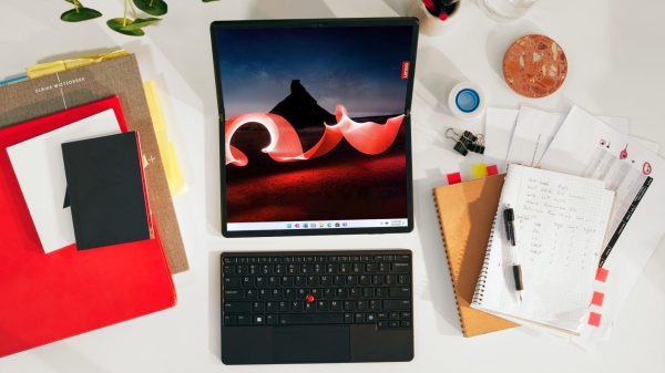 Lenovo giới thiệu các sáng tạo công nghệ thông minh hơn tại Tech World 2022