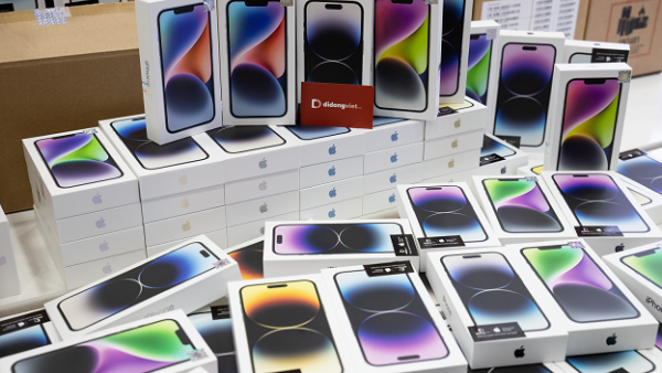 iPhone 14 về đợt hàng mới tại Di Động Việt