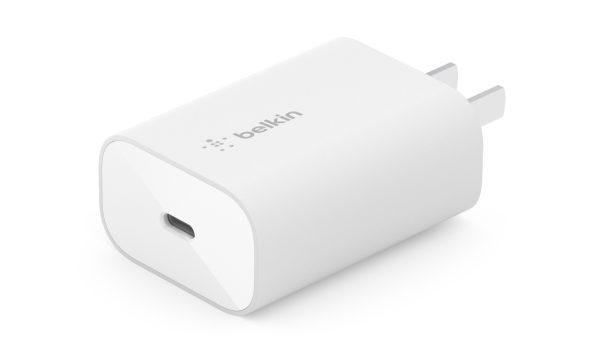 Belkin phối hợp MeKo ra mắt sạc không dây MagSafe 3-in-1 cùng loạt phụ kiện cho iPhone 14