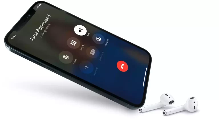 Cách khóa màn hình iPhone mà không bị kết thúc cuộc gọi