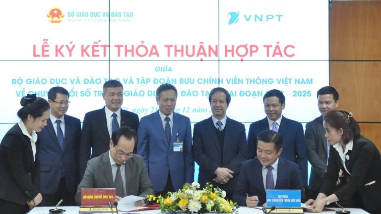 Bộ Giáo dục và Đào tạo và Tập đoàn VNPT hợp tác về chuyển đổi số trong ngành giáo dục