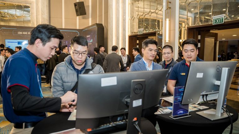 VinBigData ra mắt nền tảng Trí tuệ nhân tạo đa nhận thức VinBase