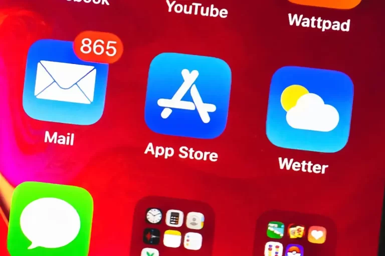 Apple sẽ cho phép các cửa hàng ứng dụng của bên thứ ba trong iOS 17