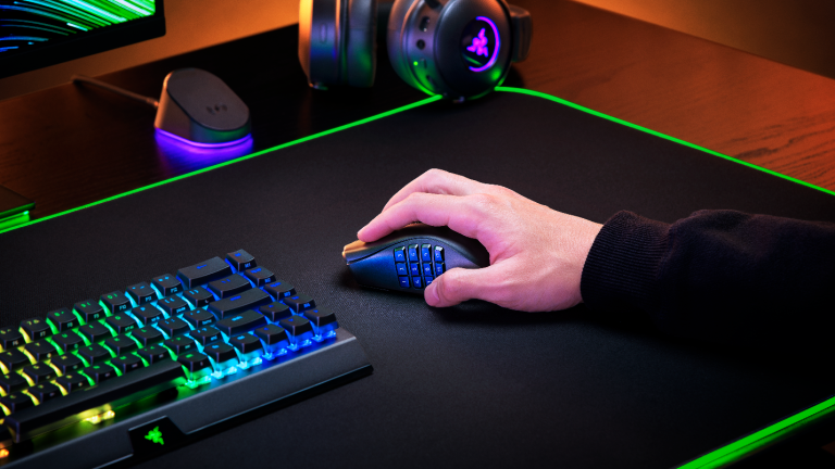 Ra mắt chuột Razer Naga V2 Pro mới
