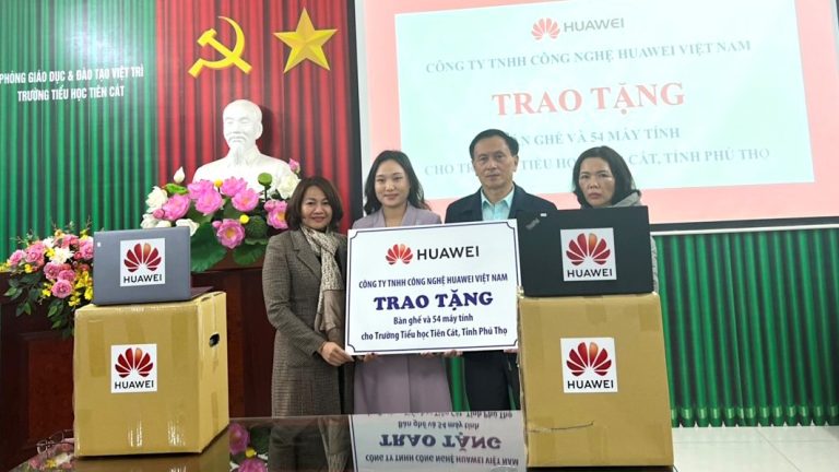 Huawei đưa công nghệ vào giáo dục đến vùng cao