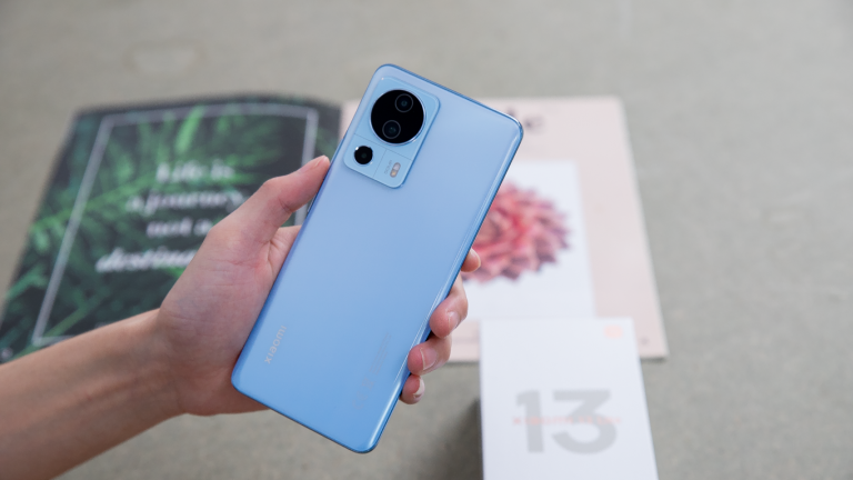 Di Động Việt nhận đặt trước Xiaomi 13 series kèm ưu đãi 6 triệu đồng