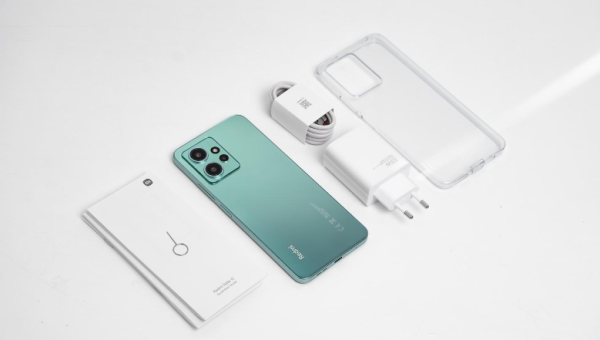 Giá siêu tốt khi đặt trước Redmi Note 12 của nhà Xiaomi tại FPT Shop