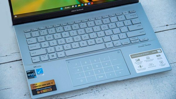 Laptop doanh nhân ASUS Zenbook 14 OLED (UX3402V) có gì hay?