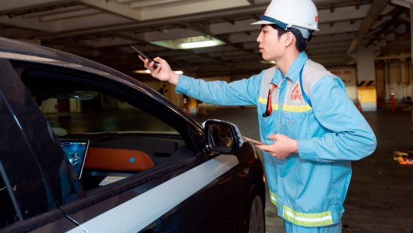 VinFast xuất khẩu 1.879 xe VF 8 tiếp theo tới Bắc Mỹ